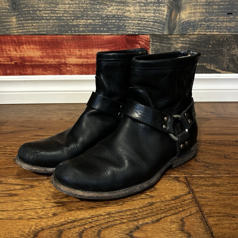 VTG Frye Phillip Harness Short Boots Women's 7 Black Leather Moto Western Ankle